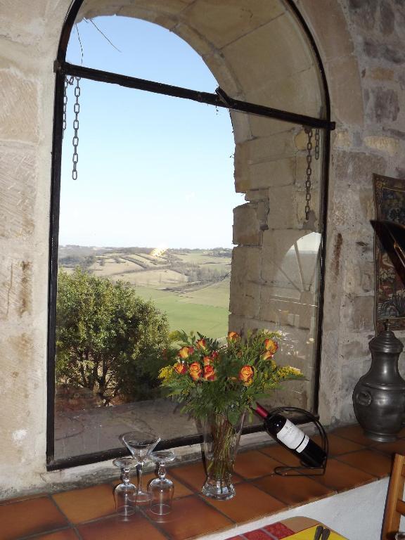 Auberge De La Halle Cordes-sur-Ciel Esterno foto