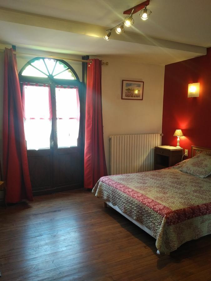 Auberge De La Halle Cordes-sur-Ciel Esterno foto